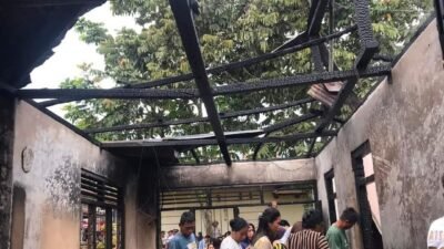 Sijago Merah lahap 1 rumah hingga ludes terbakar di Desa Tabang Kecamatan Kotamobagu Selatan, Kamis 3 Agustus 2023.