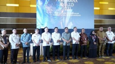Pj Bupati Bolmong dr Jusnan Hadiri Penganugerahan Paritrana Awards